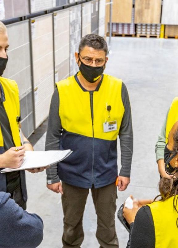 Le Management à L'Entrepôt du Bricolage